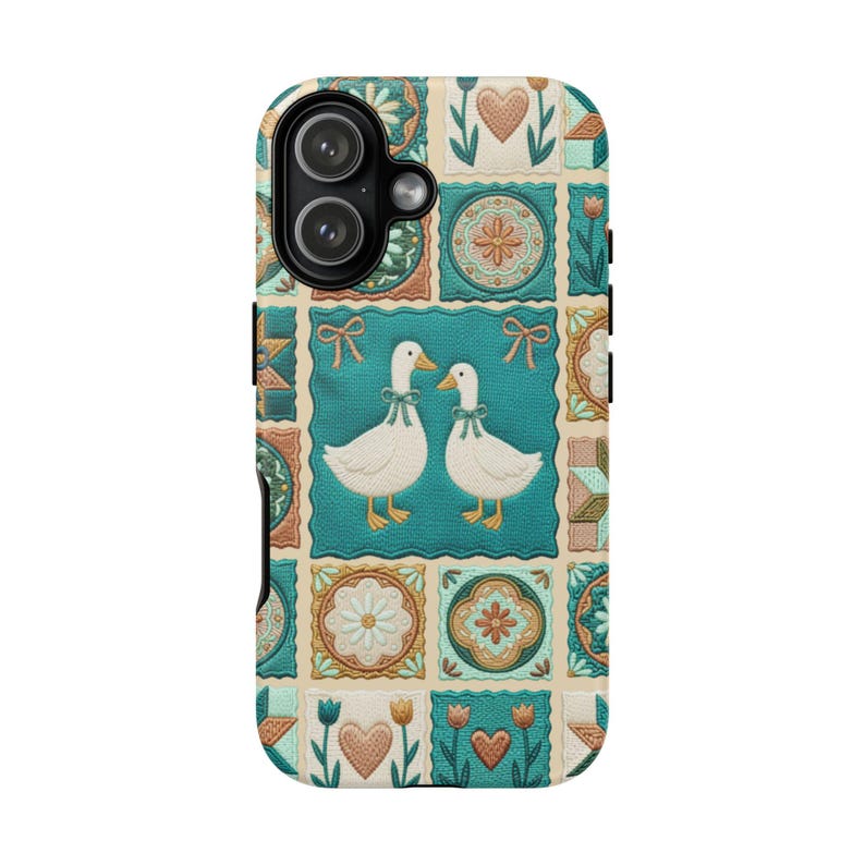Thrifted Patchwork Goose Phone Case, Goose Lover Gift, Grandmacore Goose Mobile Phone Cover for Iphone 17 16 Pro Plus , Galaxy S26 S25 S24