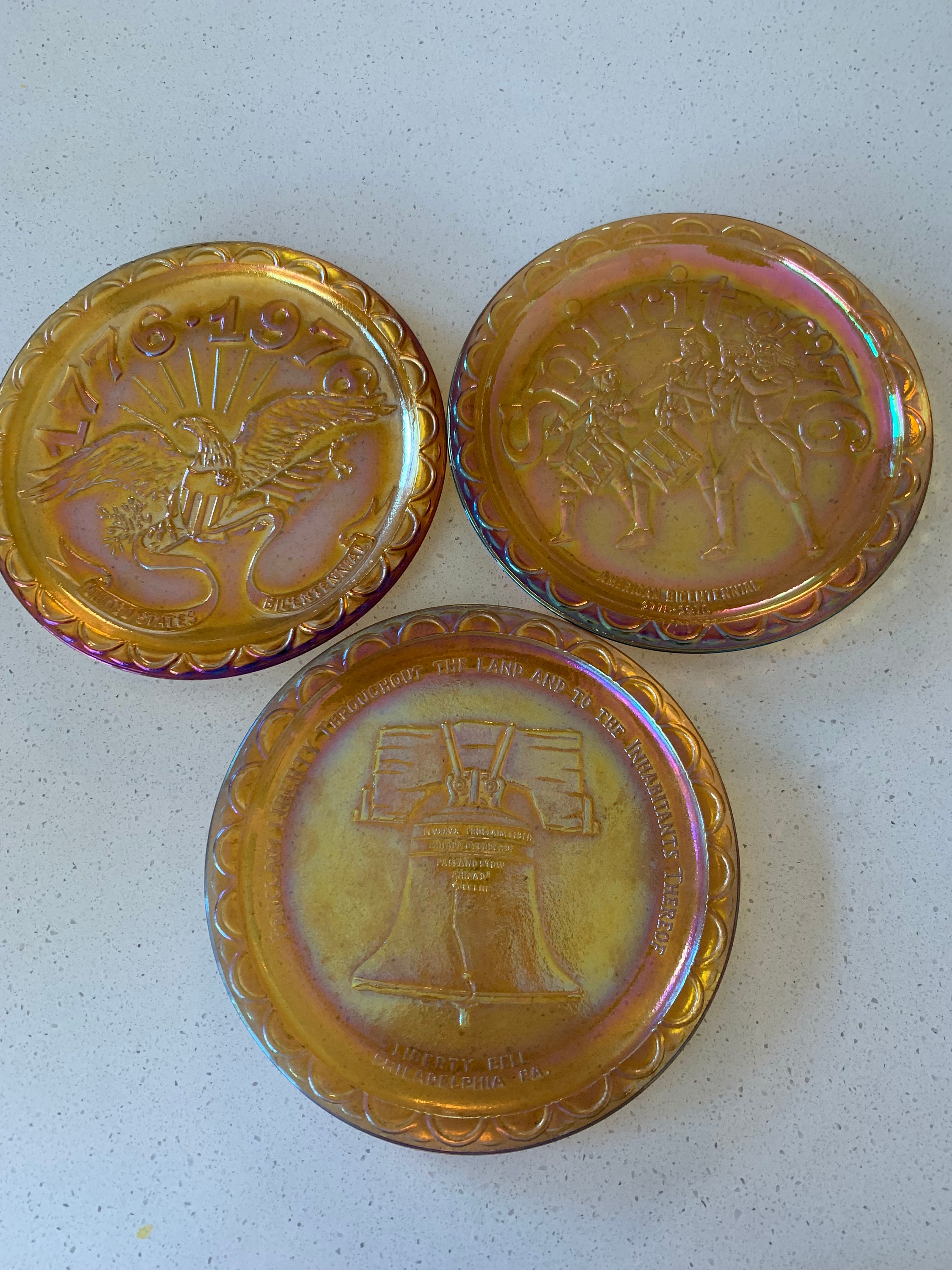 Iridescent Glass Bicentennial Patriotic Plates- Set of 3
