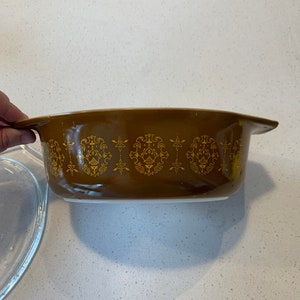 Pyrex Regency Casserole with Original Lid- Rare Promotional Pattern