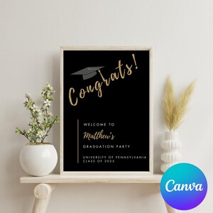 K&ouml;nnte beinhalten: Schwarzes und goldenes Graduierungsfeier-Schild mit dem Text "Congrats!" und "Willkommen zur Graduierungsfeier von Matthew University of Pennsylvania Klasse von 2025".