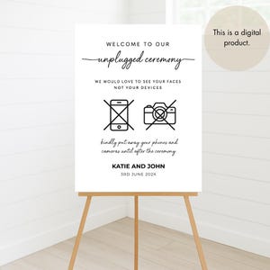 Puede incluir: Un cartel imprimible para una ceremonia de boda, con el texto "Bienvenido a nuestra ceremonia desconectada. Nos encantar&iacute;a ver sus caras, no sus dispositivos." Presenta un icono de tel&eacute;fono y c&aacute;mara tachados, y el texto "Por favor, guarde sus tel&eacute;fonos y c&aacute;maras hasta despu&eacute;s de la ceremonia." El cartel tambi&eacute;n incluye los nombres "Katie y John" y la fecha "3 de junio de 202X".