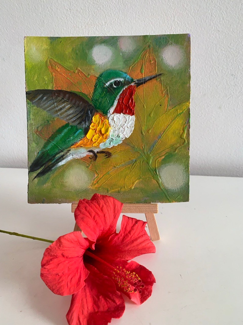 Peinture à l'huile d'oiseau originale, oeuvre d'art animalière, oeuvre d'art murale tropicale, miniature de la faune, 6 x 6 po. Vol du colibri, oeuvre manuelle par ARTOZur image 2