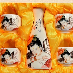 Hand-Painted Chinese Sake Set with Geisha Motif - 4 Cups & Sake Bottle in Original Box