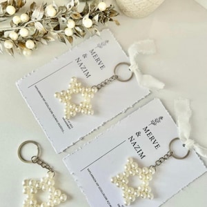 Personalized Wedding Gifts for Guest, Engagement Keychain, Engagement Gift, Bachelorette Gift, Newborn Baby Gift, Wedding Keychain,Key Chain