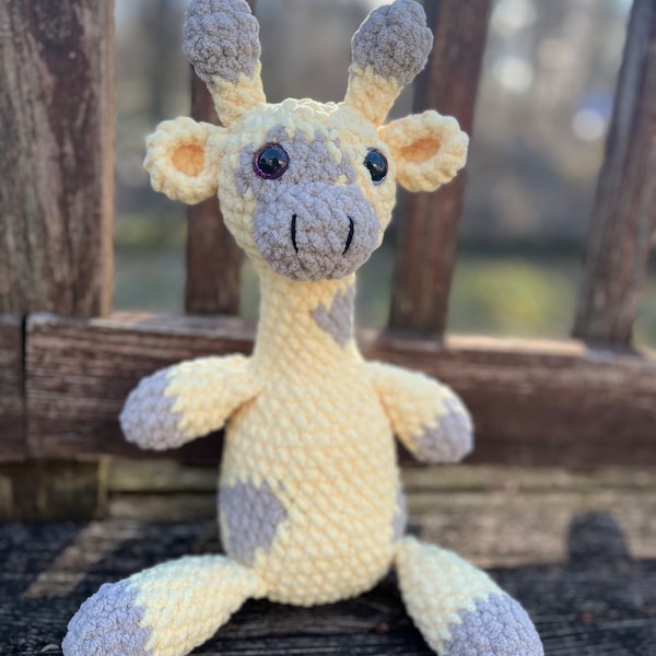 Gracie Giraffe Crochet Pattern