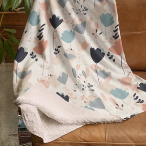 FLORAL SPRING Sherpa Fleece Blanket