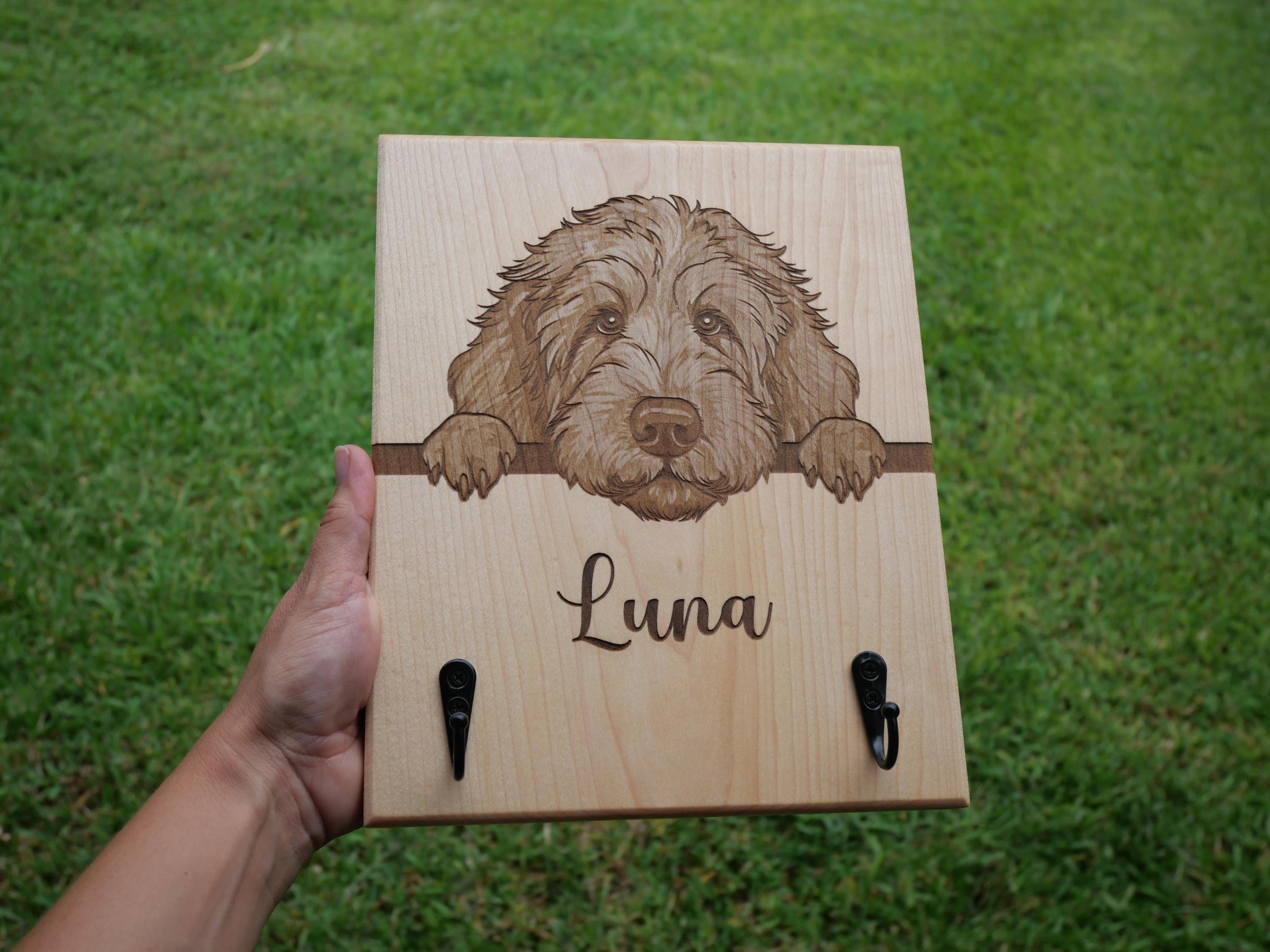 Personalized Dog Leash Holder for Labradoodle Dog-labradoodle owner gift-Doodle Gifts-Gifts for Goldendoodle Owners-Goldendoodle Gifts.