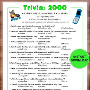 Puede incluir: Una hoja de juego de preguntas y respuestas titulada "Trivia: 2000" con preguntas sobre el año 2000. La hoja incluye un gráfico de patines, un gráfico de teléfono plegable y un círculo verde con las palabras "Instant Download".