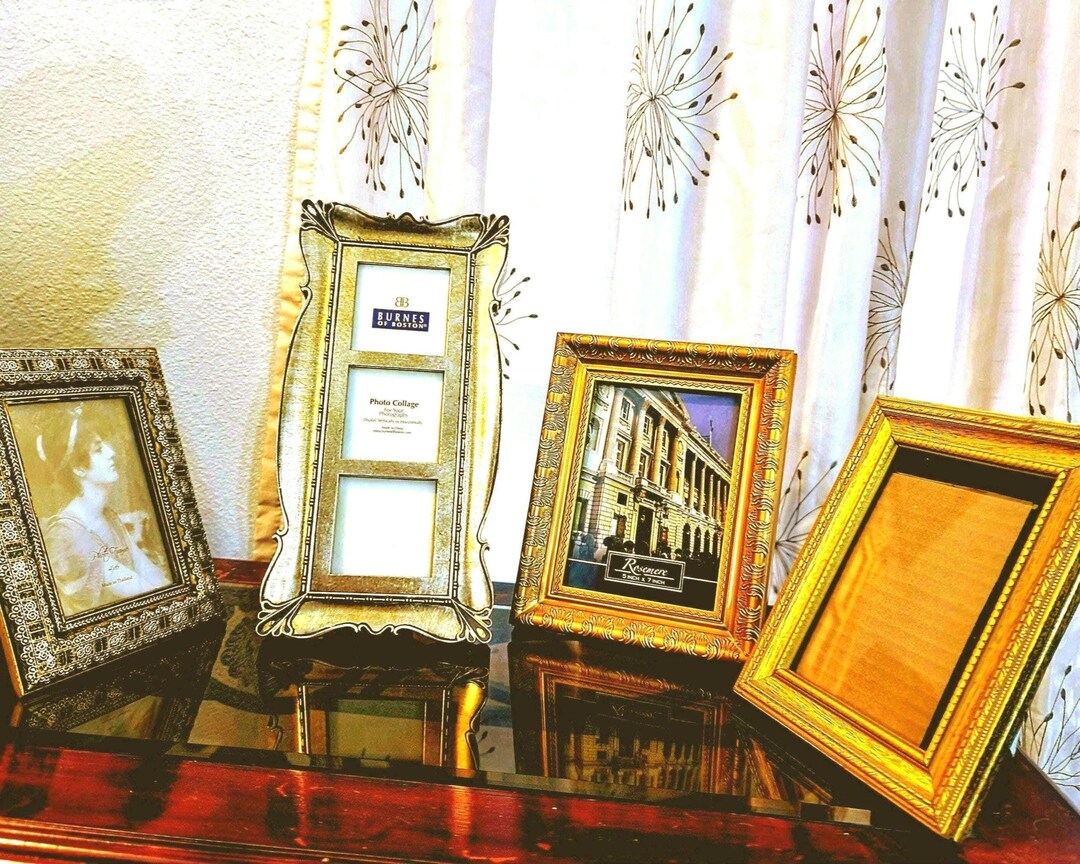 Photo Frames - 4 Glorious Vintage Decorated Frames - Hand Held Memories ...