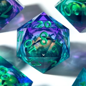 Tavern Dice - Beholder Eye Liquid Core Dice Set - Moving Eye Dice Set