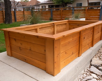 Beautiful Easy to Build Cedar Planter Plans