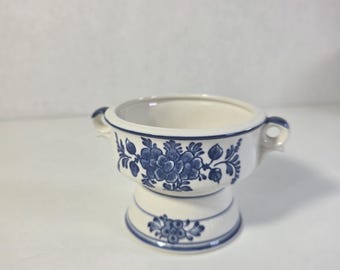 Vintage Blue White Sugar Bowl Ceramic Floral Dish Open Jar Trinket Bowl