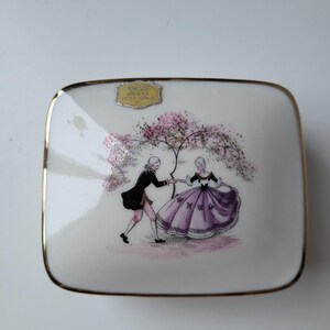 Vintage Beierse handgeschilderde porseleinen doos met gouden rand - echt goud, verzameldoosje, sieradenopslag, decoratieve aandenken