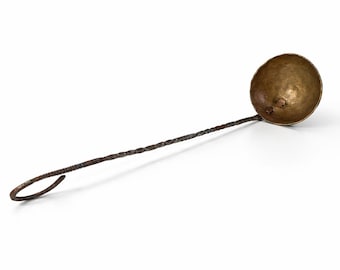 Cucharón de cobre vintage hecho a mano, decoración rústica escandinava, mango de hierro forjado a mano.