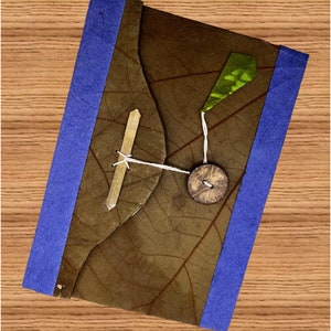 Handmade Journal | Lokta Paper Notebook with Pressed Leaves & Flowers | Himalayan Paper | Elegant Eco-Friendly Gift | Cute Writing Journal