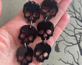 Glittery Skull Dangle Earrings - Black