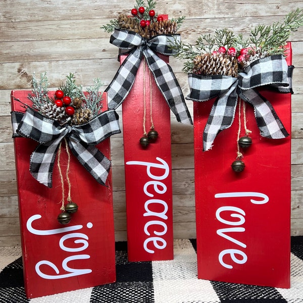 Wood Block Christmas Decor