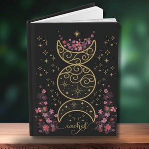 Carnet cartonné personnalisé déesse de la triple lune mat - carnet de notes wicca, journal personnalisé des phases de la lune, agenda païen, album de sorcellerie,