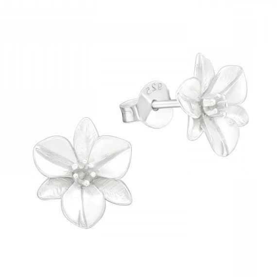 Flowers High Quality .925 Sterling Silver Stud Earrings Pair