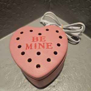 Scentsy Wax Warmer Be Mine Pink Ceramic Electric