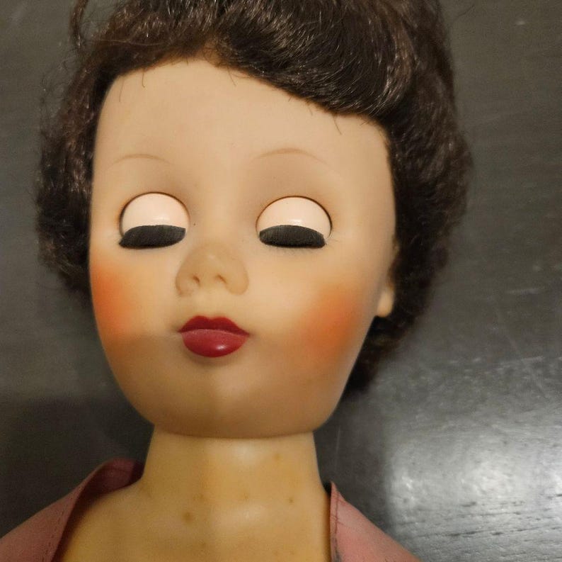 24-vintage-rubber-vinyl-body-doll-40s-50s-60s-complete-with-shoes-and
