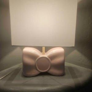 Cute Pink Bow Ceramic Table Lamp 15"