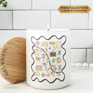 Personalized Fourth Grade Teacher Candle, 4th Grade Teacher Gift, Back to School 4th Grade, Teacher Appreciation, Engraved Lid Soy Candle