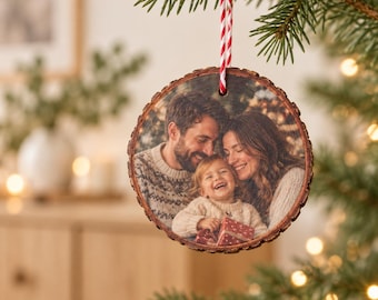 Weihnachtsanhänger mit Foto, Baumschmuck aus Holz doppelseitig, personalisierte Christbaumdeko, Familienfoto Geschenk handgefertigt