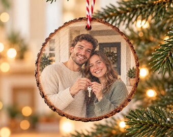 Weihnachtsanhänger, Foto auf Holz, neues Zuhause, erstes Weihnachten, Einzugsgeschenk, Baumscheibe bedruckt, doppelseitig personalisiert