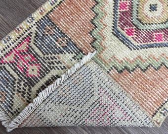 ヴィンテージトルコウールラグ：小さなオレンジ色の玄関マット（1'3x2