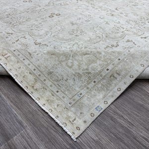 Hand-Knotted Wool Vintage Rug 9.3x12.3 ft: Beige Brown Oriental Style