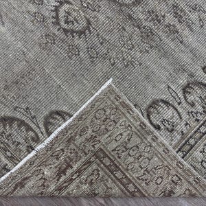 6x9 Brown Vintage Turkish Rug: Hand-Knotted Wool Oushak Rug