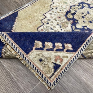 Handmade Turkish Oushak Rug 2x4: Beige & Navy Blue Vintage Accent