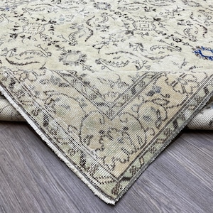 6x9 Vintage Turkish Oushak Rug: Hand-Knotted Wool, Beige Brown Floral Rug