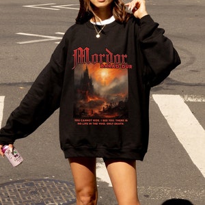 Herr der Ringe Sweatshirt Herr der Ringe Sweatshirt The Hobbit Leseratten Shirt Hobbitcore Tolkien Sauron