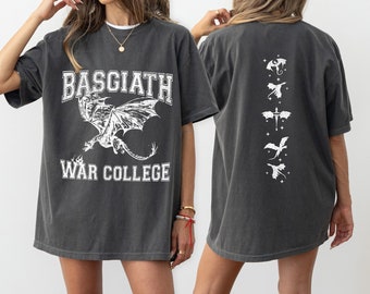 Basgiath War College Shirt Vintage Look | Drachenreiter | Doppelseitiges Fourth Wing Shirt | Die Empyrean Serie Booktok | Reiter Quadrant