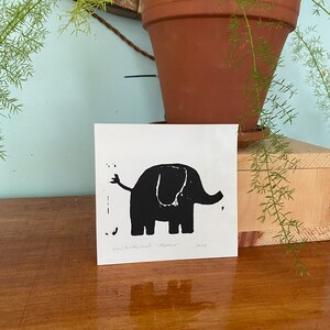Carta regalo fatta a mano, stampa linoleum, stampa linoleum elefante, biglietto di ringraziamento, festa della mamma, biglietto per la festa del papà, bianco e nero, stampa artistica di animali