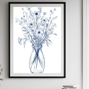 Desenho de natureza morta floral azul - impressão artística de buquê de flores - pôster boho estético - arte de parede botânica para impressão - arte floral com linhas finas.