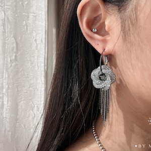 Fringe vintage earring, gun-black plating film