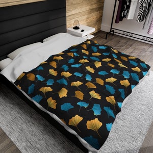 Blue & Gold Ginko Leaves - Velveteen Plush Blanket