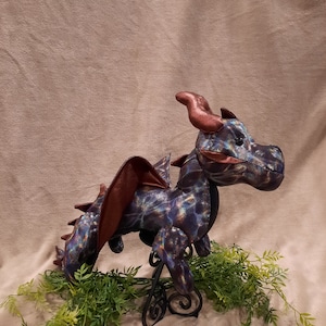 Plush dragon for your shoulder