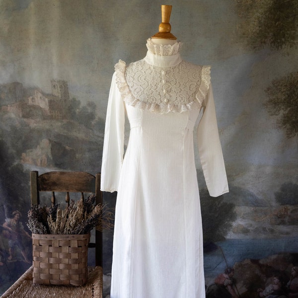 Vintage 70s Handmade Cream Off-White Lace Prairie Dress Size X-Small/Small High Collar High Neck Dress Lace Detail Crochet