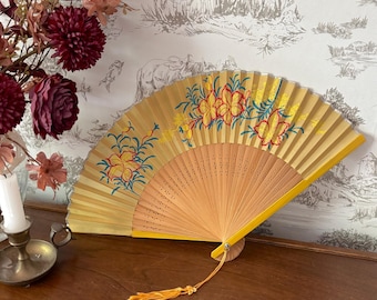 Vintage 60s Japanese Folding Fan Fabric & Wood with Tassel Detail Floral Print, Tropical