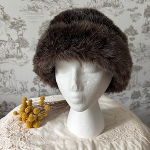 Vintage 70s Faux Fur Winter Hat - Everitt Brown Fashion