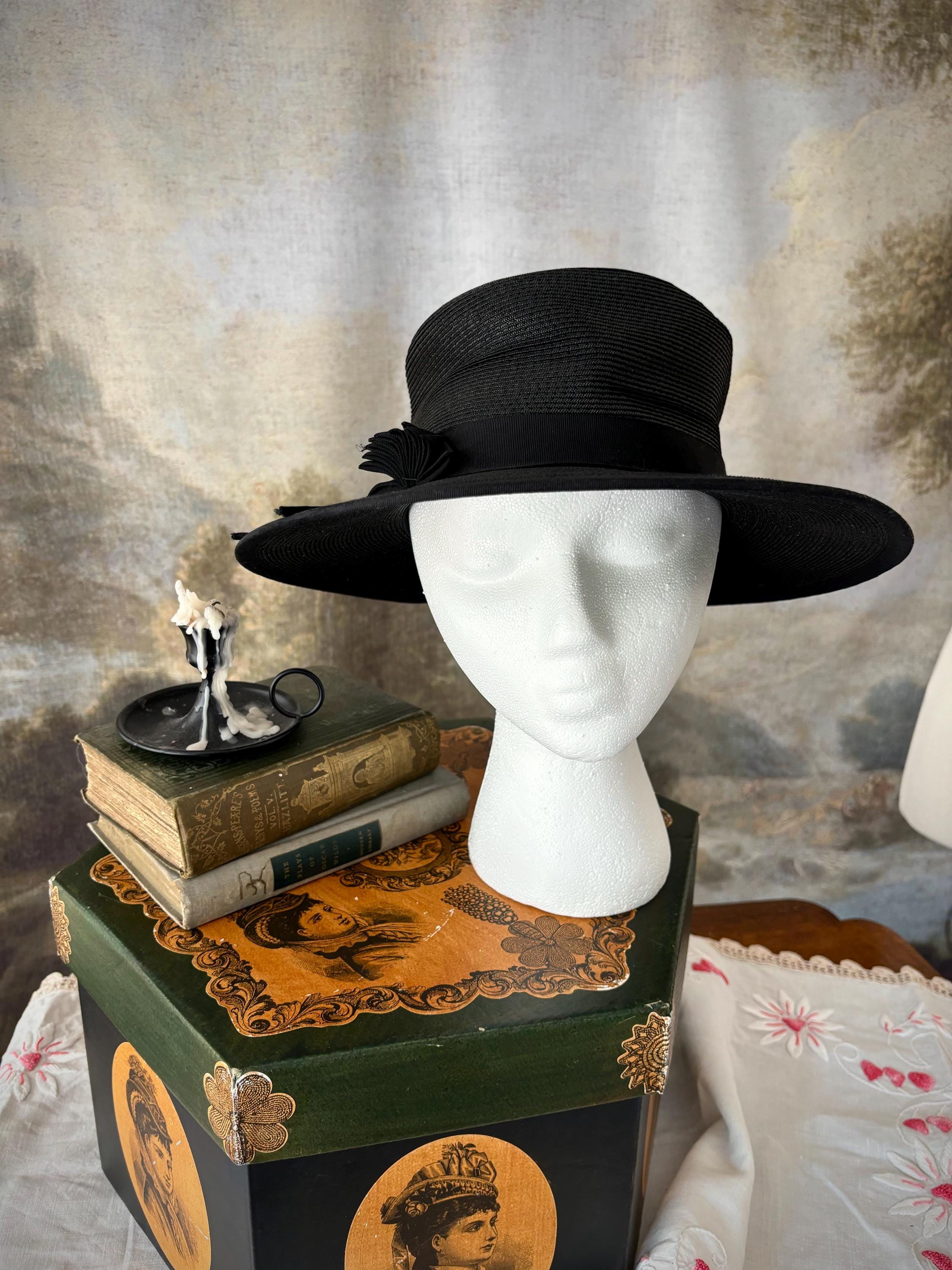 Vintage 1950s Black Tilt Hat Felt Bow Detail Union Made Classic Millinery August Accessories Fine Millinery Black Wool Felt Wide Brim  main image 4