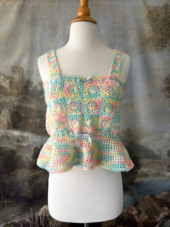 Vintage 70s Handmade Pastel Colored Crochet Crop T