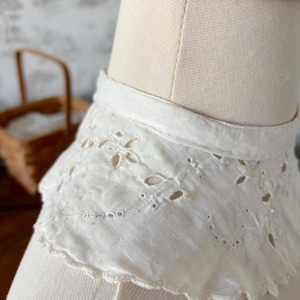 Set of 2 Antique Lace Collars: Victorian/Edwardian 1890s-1910s High Neck, Ruffles, Embroidery image 9
