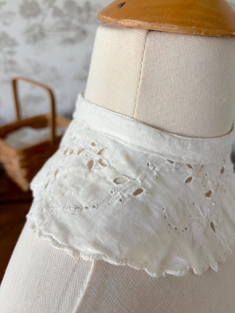 Set of 2 Antique Lace Collars: Victorian/Edwardian 1890s-1910s High Neck, Ruffles, Embroidery image 9
