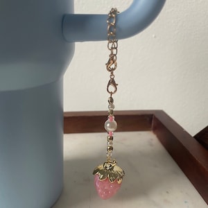 Strawberry 40oz tumbler handle charm, girly and cute gift for tumbler girlies, girly beaded charm, dainty handle charm, tumbler jewelry