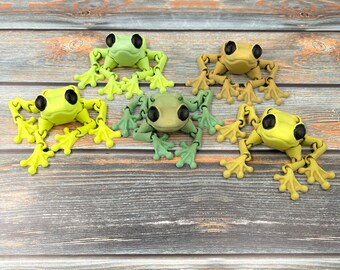 Cinder Frog in Matcha Articulated 3D Printed Fidget Figure